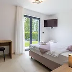 Superiore In Jakovici فيلة Tinjan