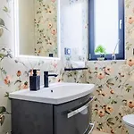 Superiore In Jakovici فيلة *