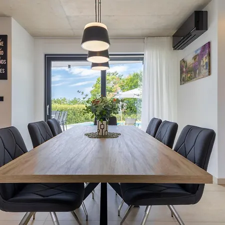 Superiore In Jakovici *